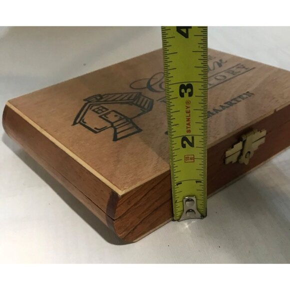 Little Cigar Factory Wooden Box Saint Maarten 7.5" x 6" x 1.5" Hinged Lid - Picture 12 of 12